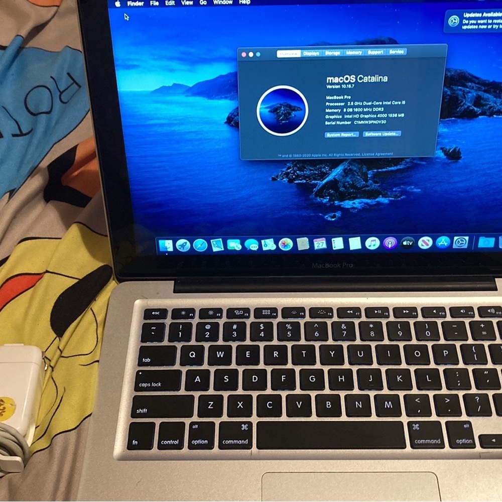 MacBook Pro - Picture 5 of 6